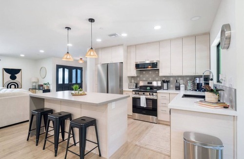Park Scottsdale Four House | Upscale Old Town Getaway: Pool, Mini Golf & Lounge