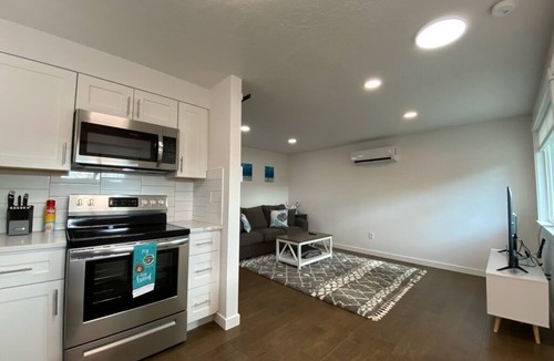 Spokane Valley Apartment | 🏖 🏐 Upstairs Valley Beach Escape Apartment 🛹 💦 🏀