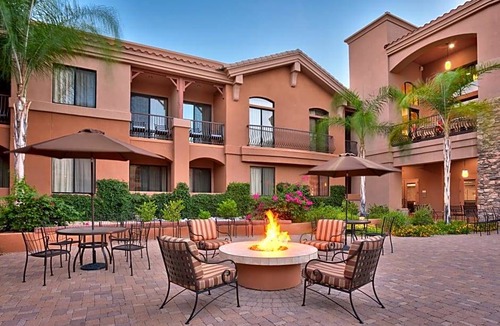 Catalina Foothills Estates Hotel | 3-Star Hotel ∙ Embassy Suites Tucson - Paloma Village