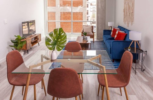 Central Business District Apartment | 76 m² Apartment ∙ 1 bedroom ∙ 2 guests