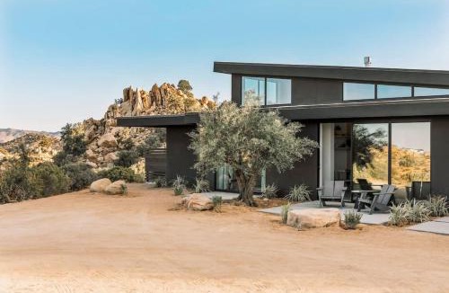Yucca Valley House | Whistling Rock By The Cohost Company