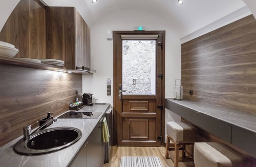 Rhodes Old Town House | utopia luxury suites