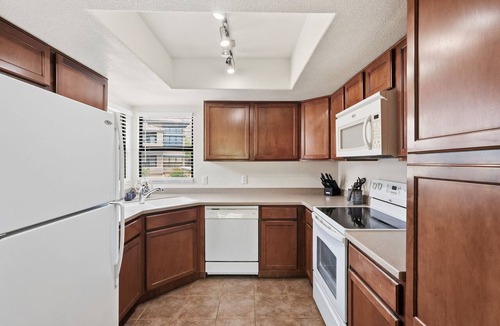 Tucson Condo | Ventana Canyon Charm - Golf and Mountain Views