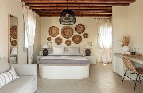 Platis Gialos Hotel | Verina Terra