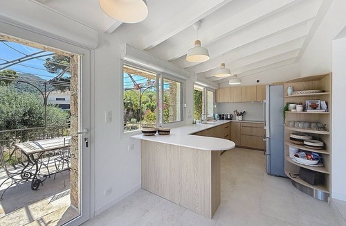 Monticello Villa | Very nice villa with sea view, walking distance to the beach, swimming pool