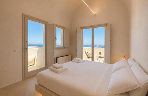 Akrotiri Hotel | Vespera Private Luxury Suites