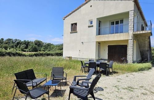 Prunelli-di-Fiumorbo Apartment | VIA ROMANA- Clim- 5mn from the sandy beach