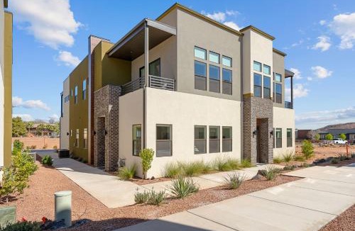 Bloomington Apartment | Villa #44 at Bloomington Country Club