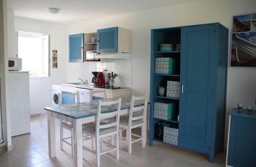 Santa-Maria-Poggio Villa | VILLA 6 BEDS IN RESIDENCE OF TOURISM 3 *
