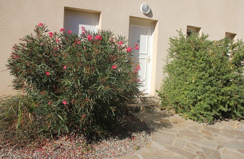 Santa-Maria-Poggio Villa | VILLA 6 BEDS IN RESIDENCE OF TOURISM 3 *