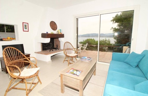 Porticcio Villa | Villa 6p sea view all comfort beach accessible on foot!