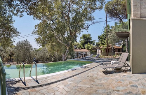 Ano Chalikas Villa | Villa Amphora - Three Bedroom Villa, Sleeps 6