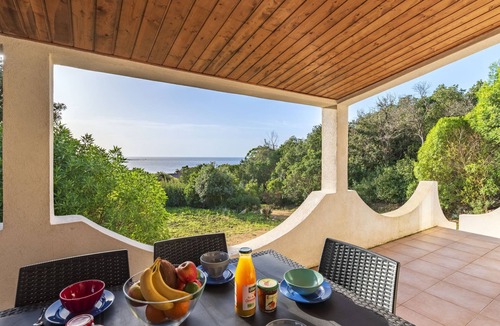 Pianotolli-Caldarello House | Villa Bruzzi by Interhome