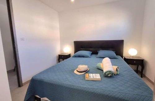 Santa-Maria-Poggio House | Villa Canoe - Appartement 2 pièces