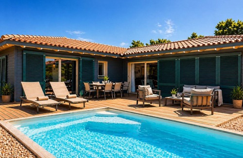 Figari Villa | Villa closed to beaches and mountain with heated pool