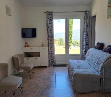 Calenzana Apartment | Villa Cutalello coté montagne Calenzana