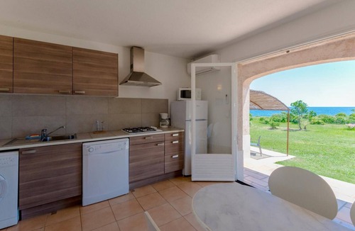 Favone Villa | Villa de la crique 2bed seafront