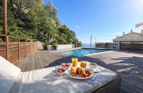 San-Martino-di-Lota Villa | Villa du cap bord de mer, Cap Corse 8 personnes
