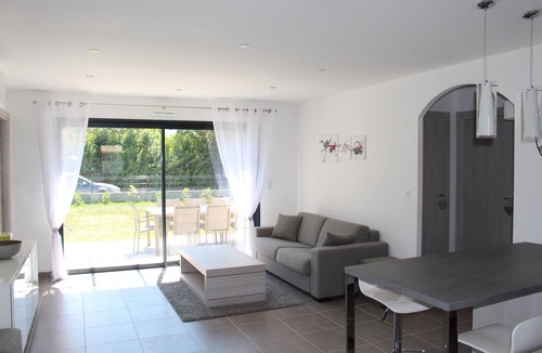 Ghisonaccia Villa | Villa en Corse - Between sea and mountains