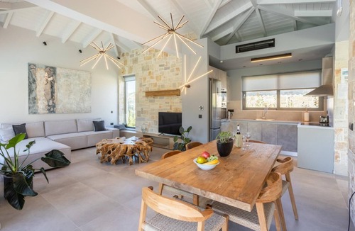 Kateleios Villa | Villa Ersi - Three Bedroom Villa, Sleeps 6