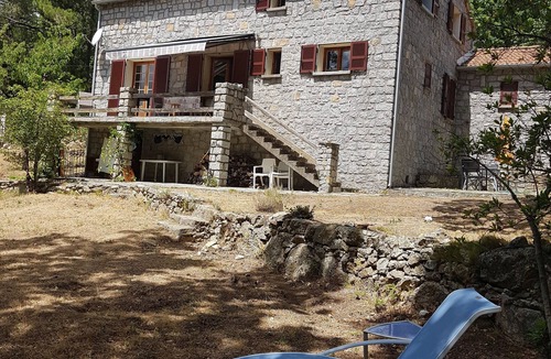 Ghisoni House | Villa Face au Kyrie : Véritable Havre de Paix