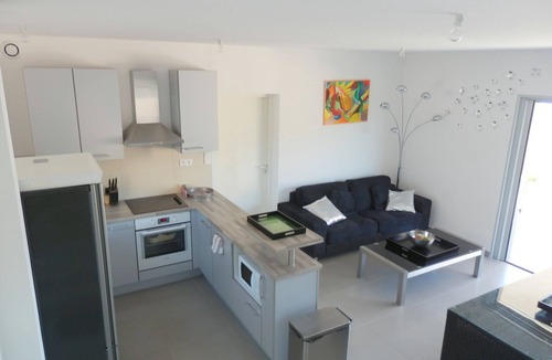 Tarcu House | Villa facing the sea - 2/8 pers - 4 bedrooms - all comfort