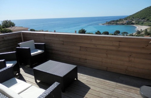 Tarcu House | Villa facing the sea - 2/8 pers - 4 bedrooms - all comfort