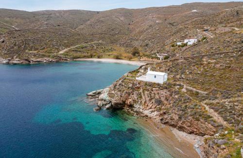 Kithnos House | Villa Fani for 4 guests