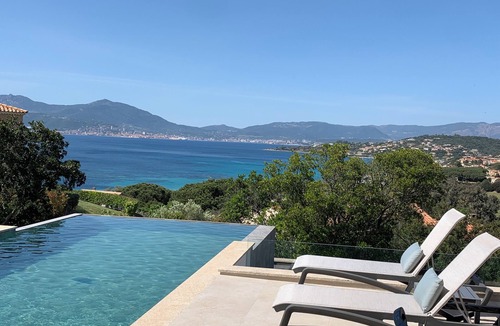 Pietrosella Villa | Villa Imperiale