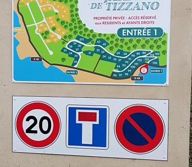 Tizzano Villa | Villa individuelle avec jardin