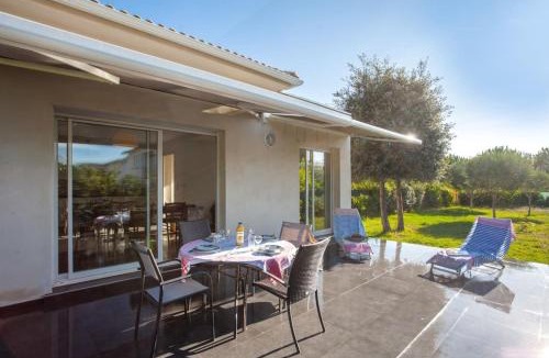 Poggio-Mezzana Villa | Villa Jardins de la Mer