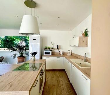 Oletta Villa | VILLA JUWEN