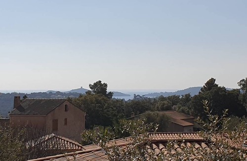 Pinarellu House | Villa L'Arbousier. 4 pers, piscine chauffée, 3 min plage en voiture