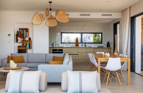 Vetricella Villa | Villa Lalie, vue Mer, Piscine Chauffée, Proche des Plus Belles Plages