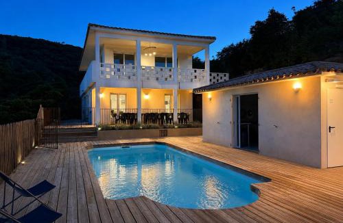 Sari-Solenzara Villa | Villa Mare è Machja avec piscine et vue mer