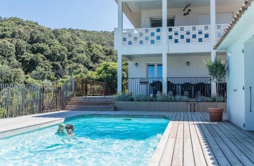 Sari-Solenzara Villa | Villa Mare è Machja avec piscine et vue mer