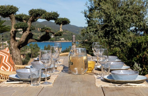 Favone Villa | Villa Margaux, sea view, private & heated pool. Favone beach 5 minutes' walk