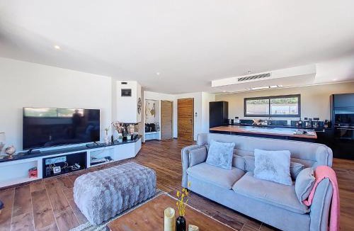 Sotta Villa | Villa Munticella by Interhome