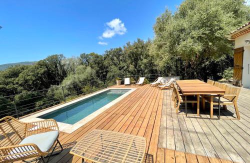 Coggia Villa | Villa piscine Sagone Paradise avec magnifique vue mer