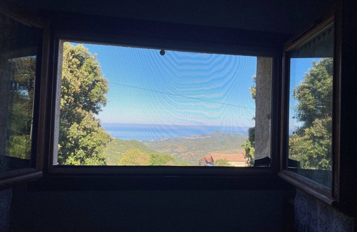 Santʼ Andrea-dʼOrcino Villa | Villa Pour 4 Personnes Avec Jardin pas Loin Dajaccio
