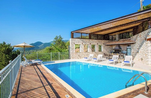 Nidri Villa | Villa Rachi - Four Bedroom Villa, Sleeps 8
