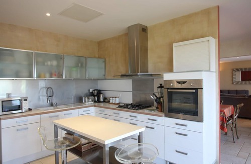 Lumio Villa | Villa-Sabina-Ensuite-Sea view