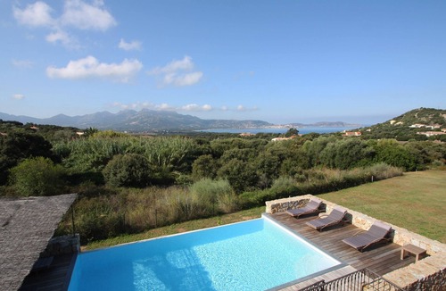 Lumio Villa | Villa-Sabina-Ensuite-Sea view
