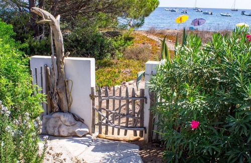 Lecci Villa | Villa San Ciprianu Mare Di Lecci