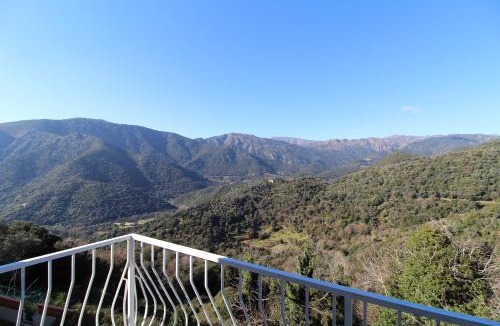 Sainte-Lucie-de-Tallano Villa | VILLA SANTINE AVEC TERRASSES et VUE PANORAMIQUE meublé tourisme 4 étoiles