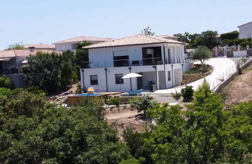 Ventiseri Apartment | Villa set between the sea and the Massif de Bavella, magnificent view.