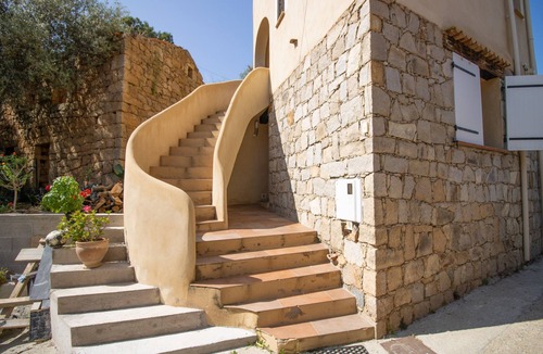 Molini Villa | Villa 'Solsticia' with Wi-Fi and Air Conditioning