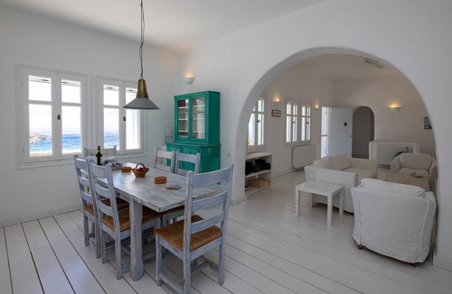 Exomvourgo Villa | Villa Tanaos in Tinos