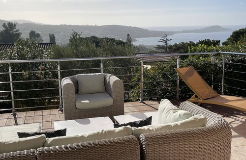 Molini Villa | Villa Terrain Clôt, Piscine, vue mer sur Tout le Golfe D'ajaccio