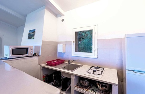 Santa Giulia Villa | Villa "Tonnara" 35m² - 2/4 pers, Rondinara, Bonifacio